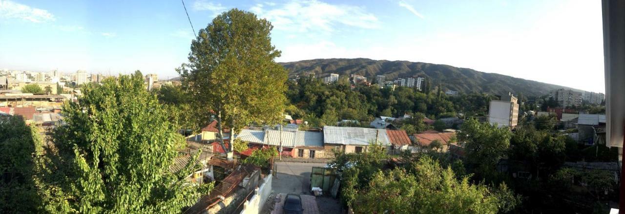 Hotel Nadikvari Tbiliszi Kültér fotó